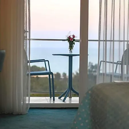 Hotel Black Sea View 4*